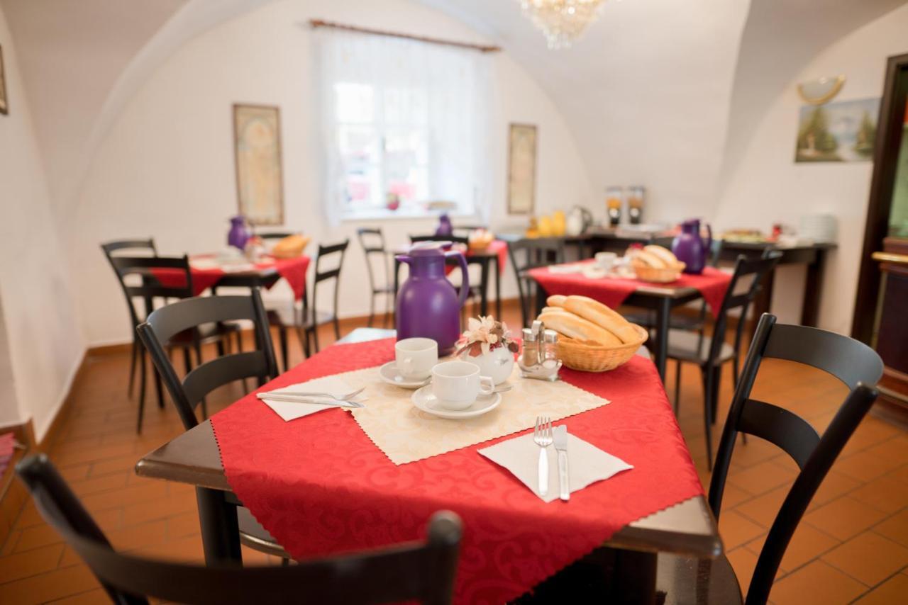 Pension Rosa Český Krumlov Εξωτερικό φωτογραφία